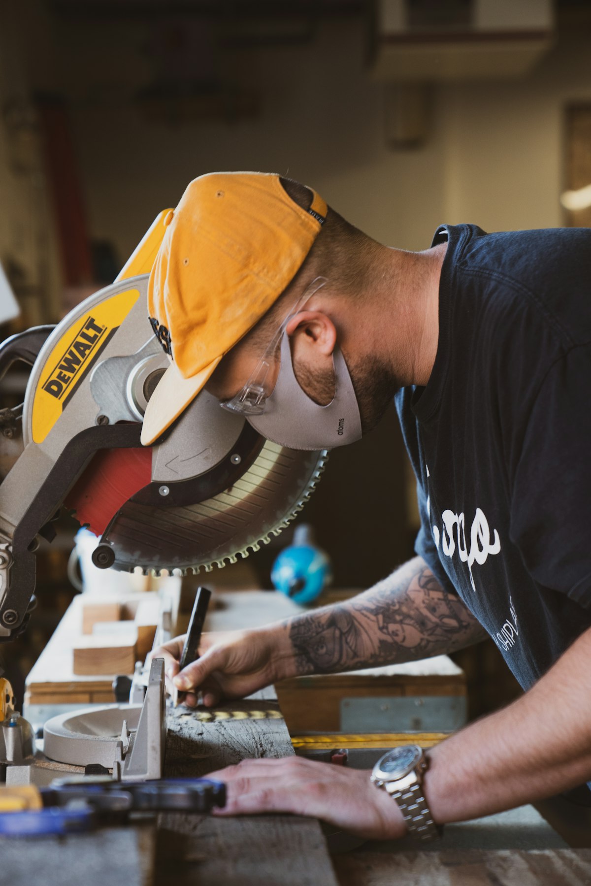 Community Woodshop — Shared Tool Library